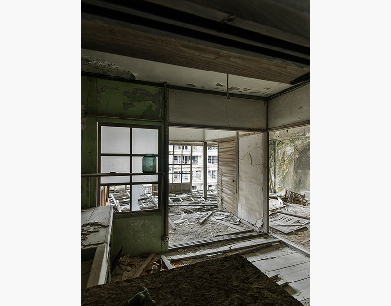 Hashima Island Photographs by Andrew Meredith Photography - Apartments Photograph 10