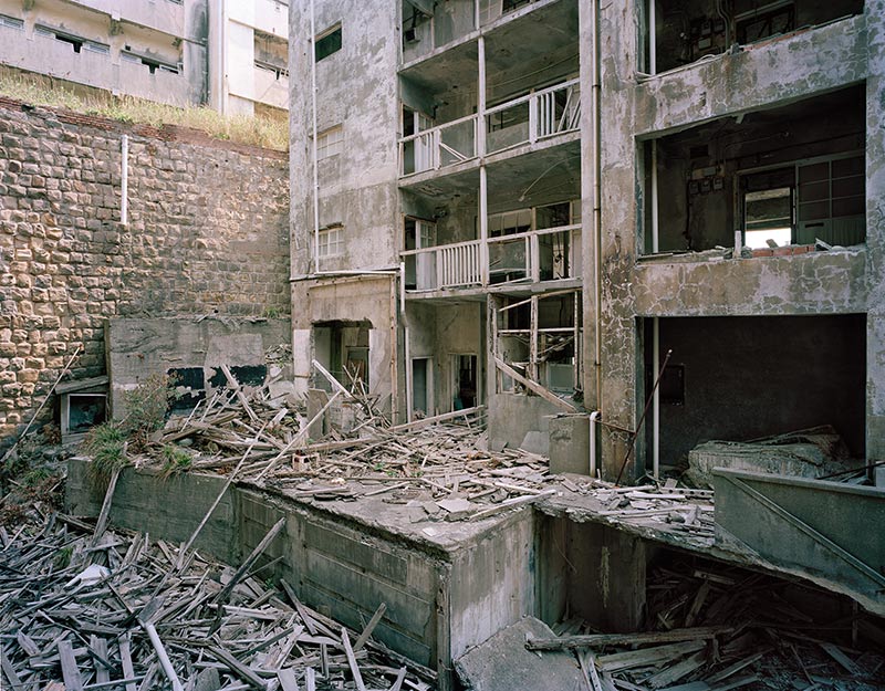 Hashima Island Photographs by Andrew Meredith Photography - Apartments Photograph 19